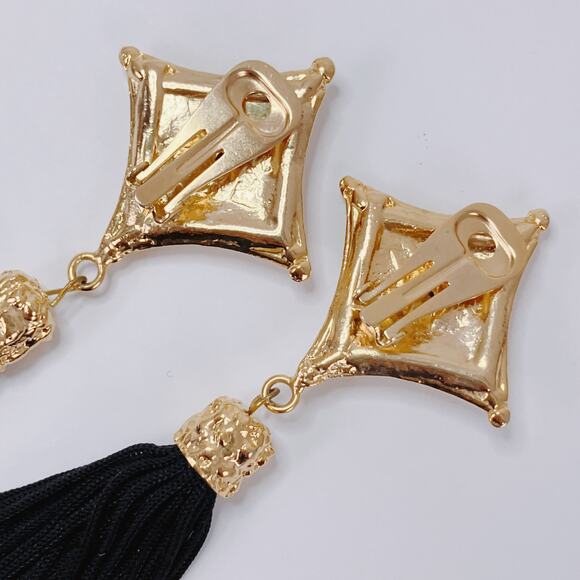Vintage 1980s Gold Tone Red Glass Long Black Tassel Clip On Runway Earrings - Picture 11 of 12